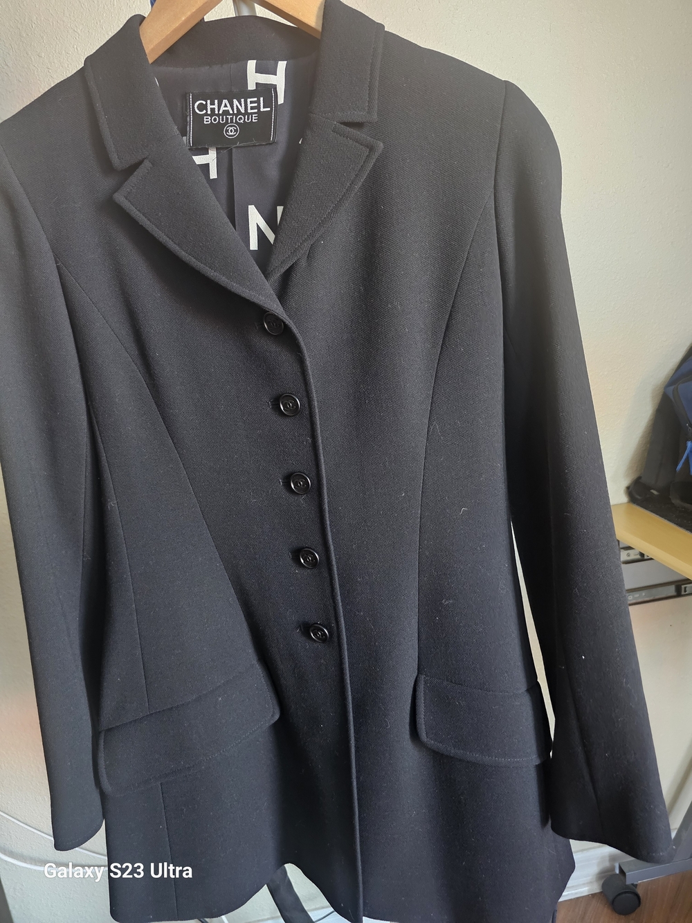 Vintage Chanel Boutique 100% Wool Blazer/Jacket with Spell-Out Logo Silk Lining